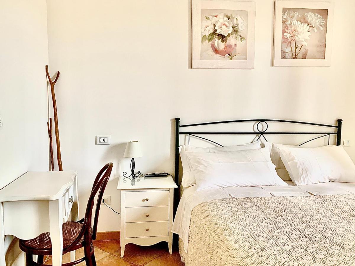 B&B All'Ombra Degli Ulivi Ostuni Eksteriør bilde